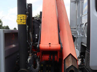 2011-volvo-fl-240-1472855-48519035