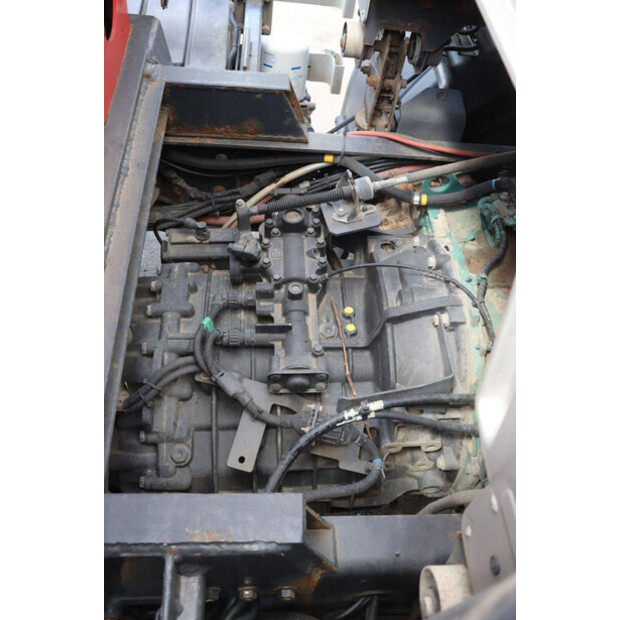 2011 Volvo FL 240-48519036