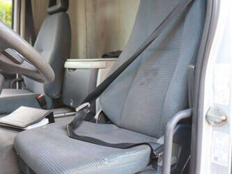 2011-volvo-fl-240-1472855-48519039