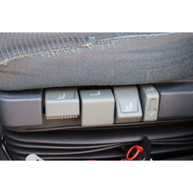 2011 Volvo FL 240-48519042