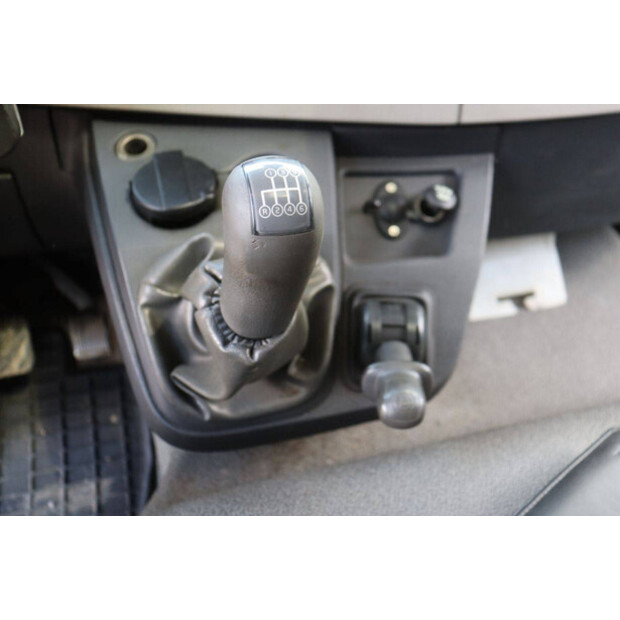 2011 Volvo FL 240-48519043