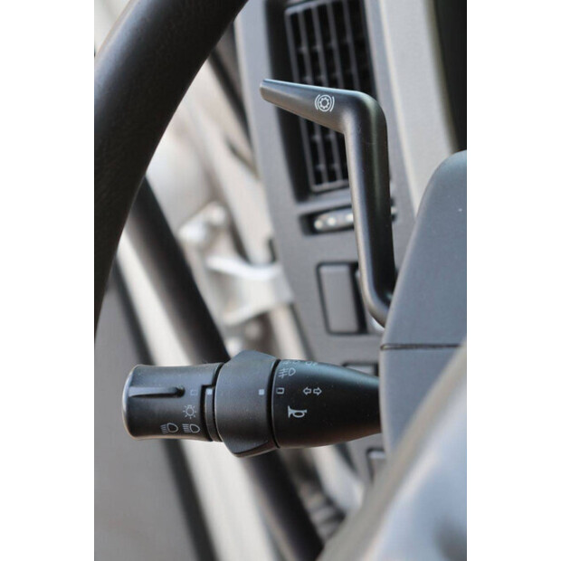 2011 Volvo FL 240-48519046