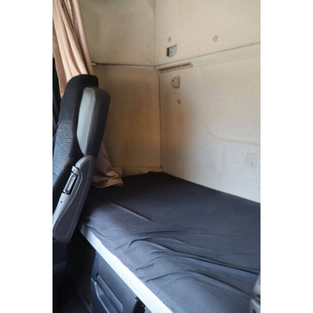 Mercedes-Benz Actros 2745-48519124
