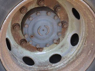 2012-volvo-fl240-1472857-48519157