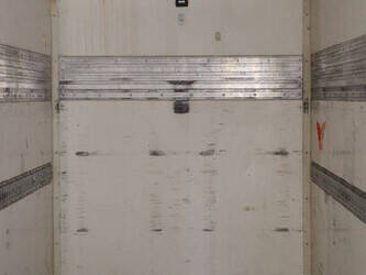 2012-volvo-fl240-1472857-48519171