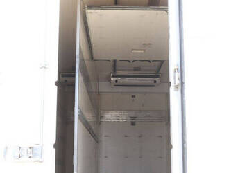 2012-volvo-fl240-1472857-48519176
