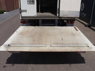 2012-volvo-fl240-1472857-48519177