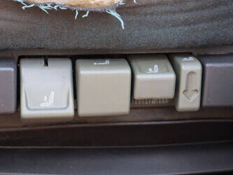 2012-volvo-fl240-1472857-48519182