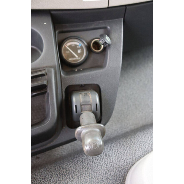 2012 Volvo FL240-48519188