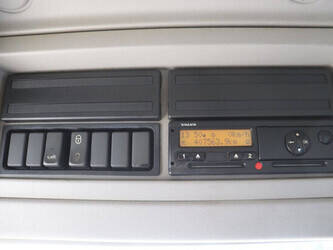 2012-volvo-fl240-1472857-48519195