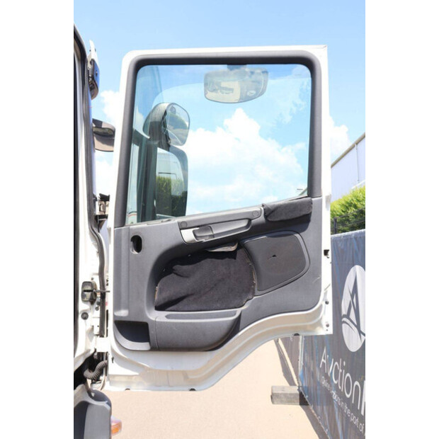 Scania P320-48519254