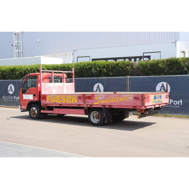 2006 Isuzu NPR77-48519266