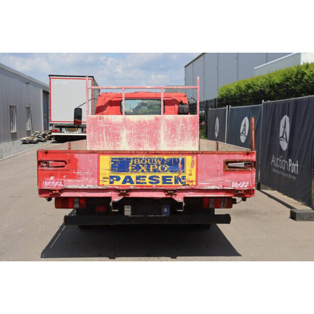 2006 Isuzu NPR77-48519268