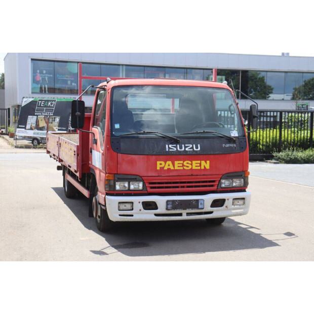 2006 Isuzu NPR77-48519270