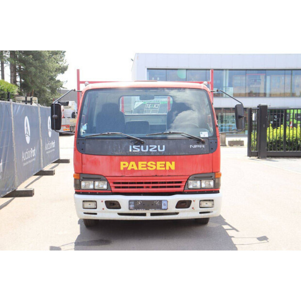 2006 Isuzu NPR77-48519271