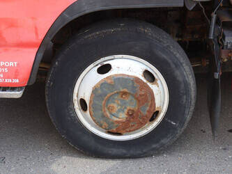 2006-isuzu-npr77-48519278