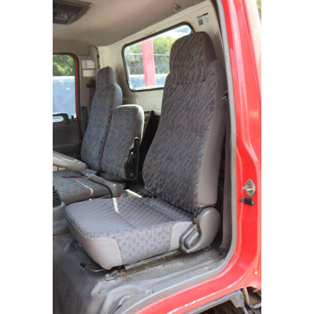 2006 Isuzu NPR77-48519294