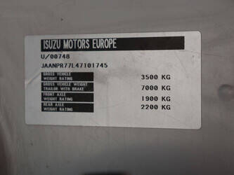 2006-isuzu-npr77-48519310