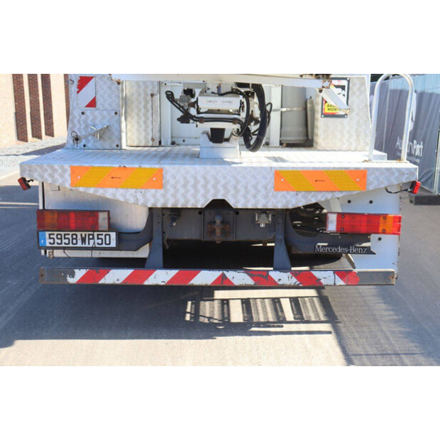 2006 Mercedes-Benz ATEGO 1218-48519472