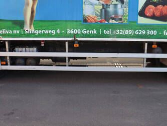 2011-volvo-fm330-1472864-48519552