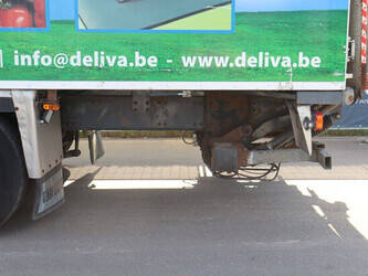 2011-volvo-fm330-1472864-48519553