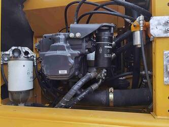 2025-komatsu-pc200-8-1472871-48519803
