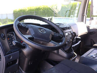 2015-mercedes-benz-atego-1223-1472869-48519943