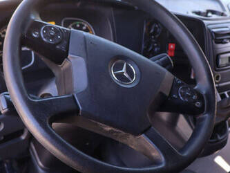 2015-mercedes-benz-atego-1223-1472869-48519947