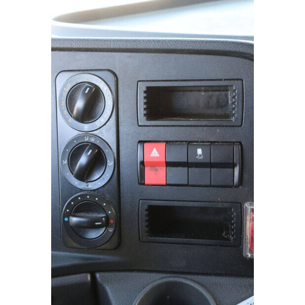 2015 مرسيدس بنز ATEGO 1223-48519952