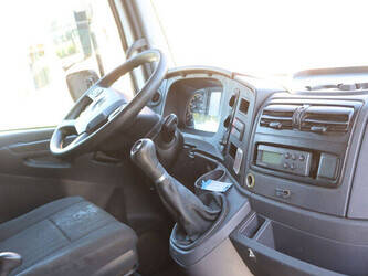 2015-mercedes-benz-atego-1223-1472869-48519960