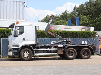 صورة ل شاحنات مع هوك 2009 رينو Lander 450 Dxi