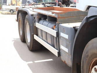 2009-renault-lander-450-dxi-1472873-48520133