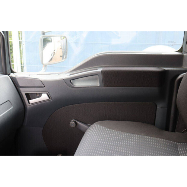 2013 MAN TGL 12.220-48520203