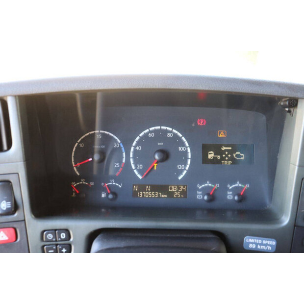 2006 Scania R500-48520251