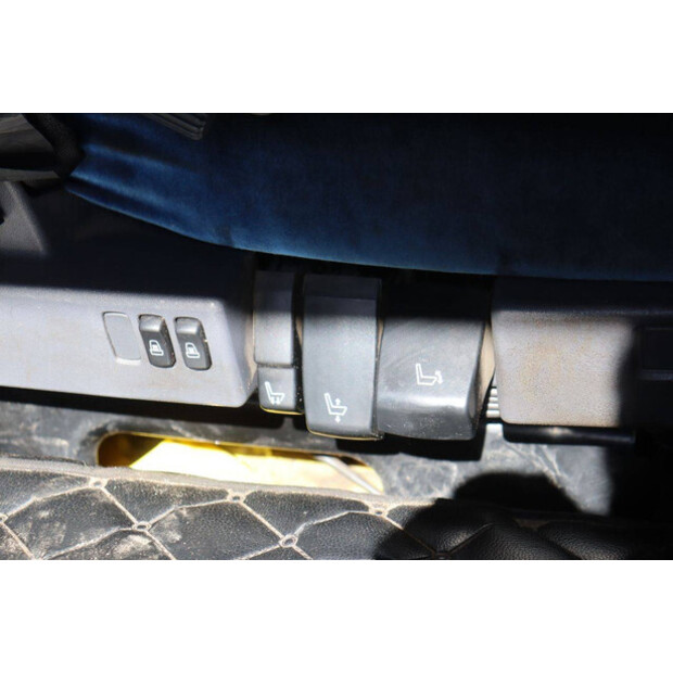 2006 Scania R500-48520258
