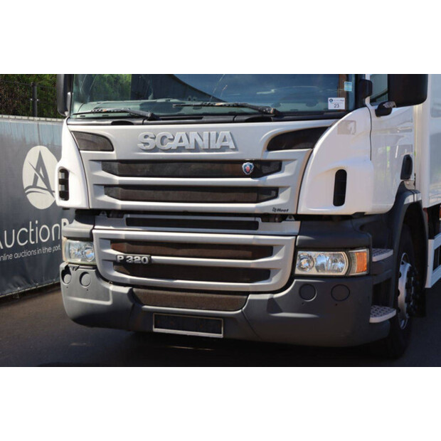 2015 Scania P320-48520272