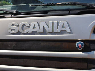 2015-scania-p320-1472876-48520273