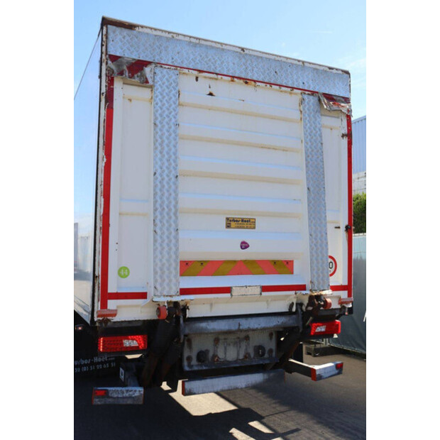 2015 Scania P320-48520283