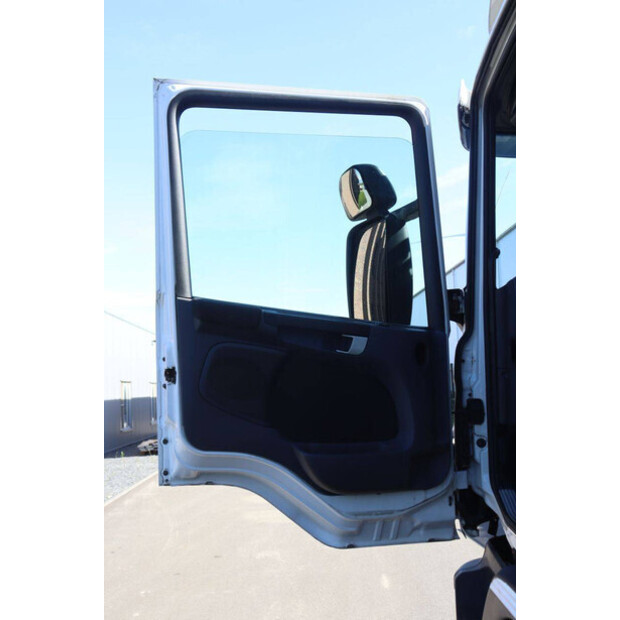 2015 Scania P320-48520288