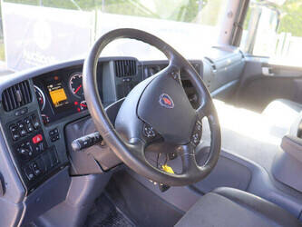 2015-scania-p320-1472876-48520293