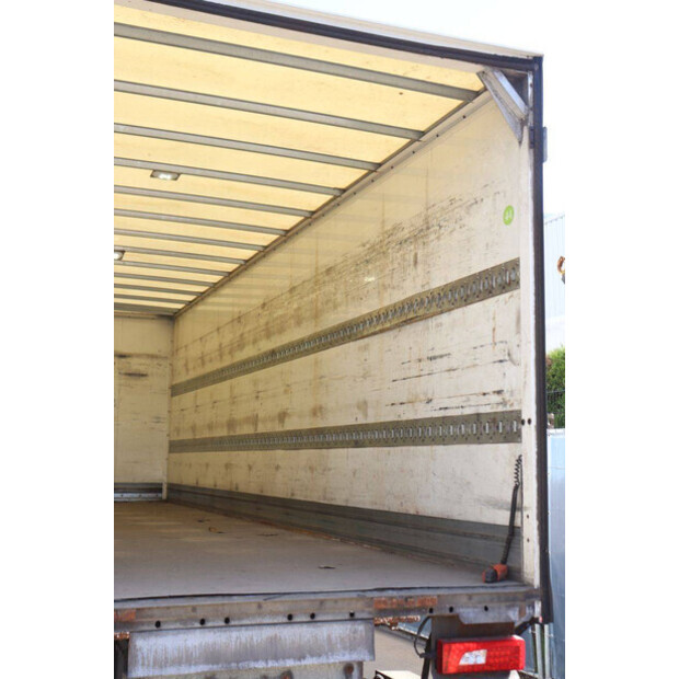 2015 Scania P320-48520310