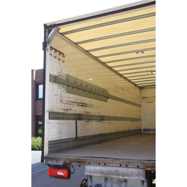 2015 Scania P320-48520311