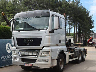 2011-man-tgx-33-480-1472878-48520323