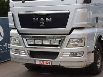 2011-man-tgx-33-480-1472878-48520324