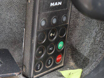 2011-man-tgx-33-480-1472878-48520356