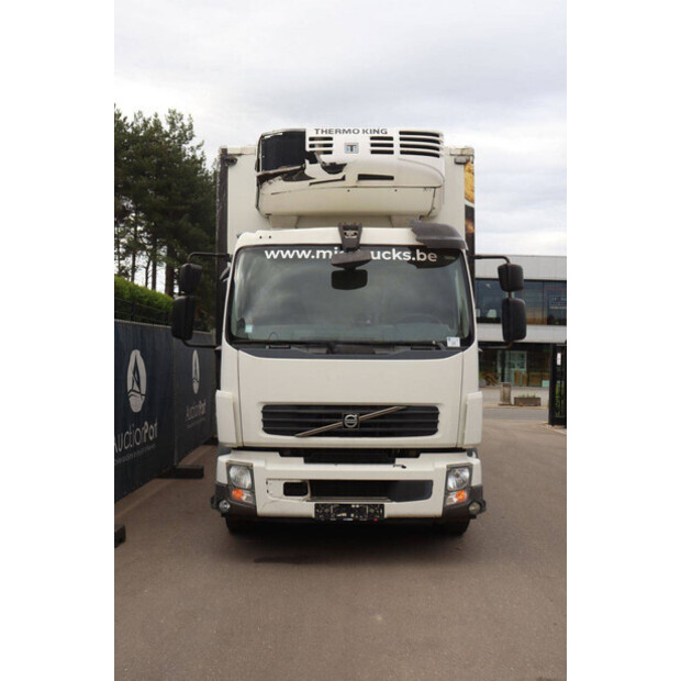 2010 Volvo FL240-48520384