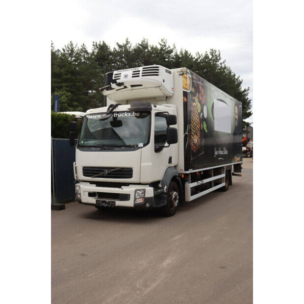 2010 Volvo FL240-48520385