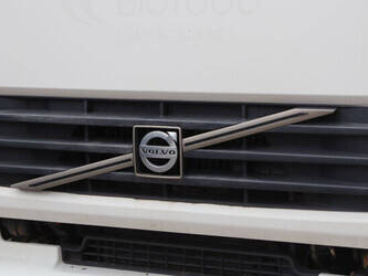 2010-volvo-fl240-1472880-48520388