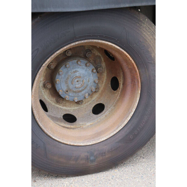 2010 Volvo FL240-48520392