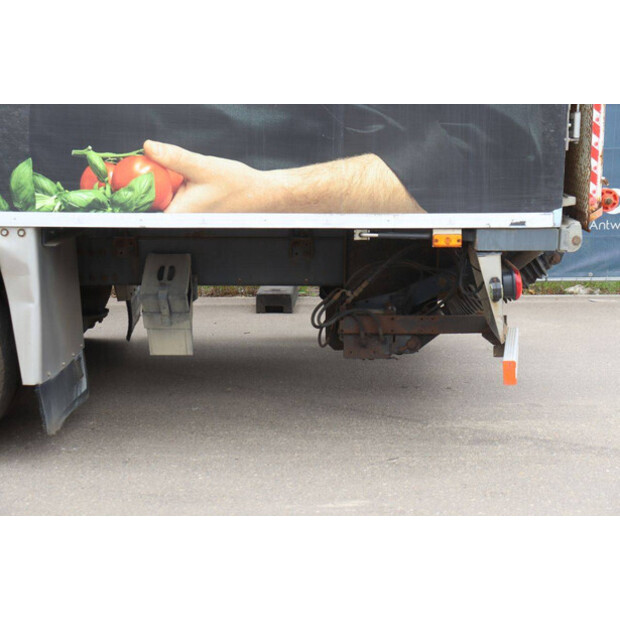 2010 Volvo FL240-48520396